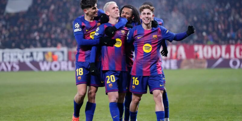 Đội bóng nổi tiếng nhất thế giới Barcelona 